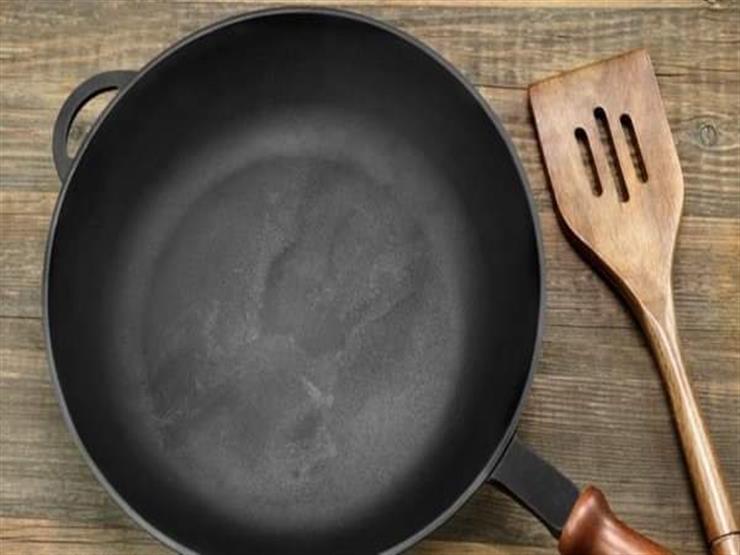 لما لها من آثار ضارة على صحة الإنسان.. تخلصي من المقلاة التالفة