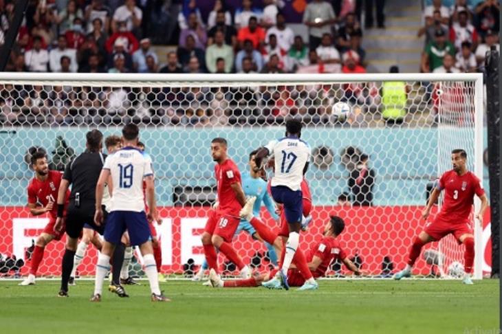 منتخب إنجلترا يكتسح إيران بسداسية تاريخية في مونديال 2022