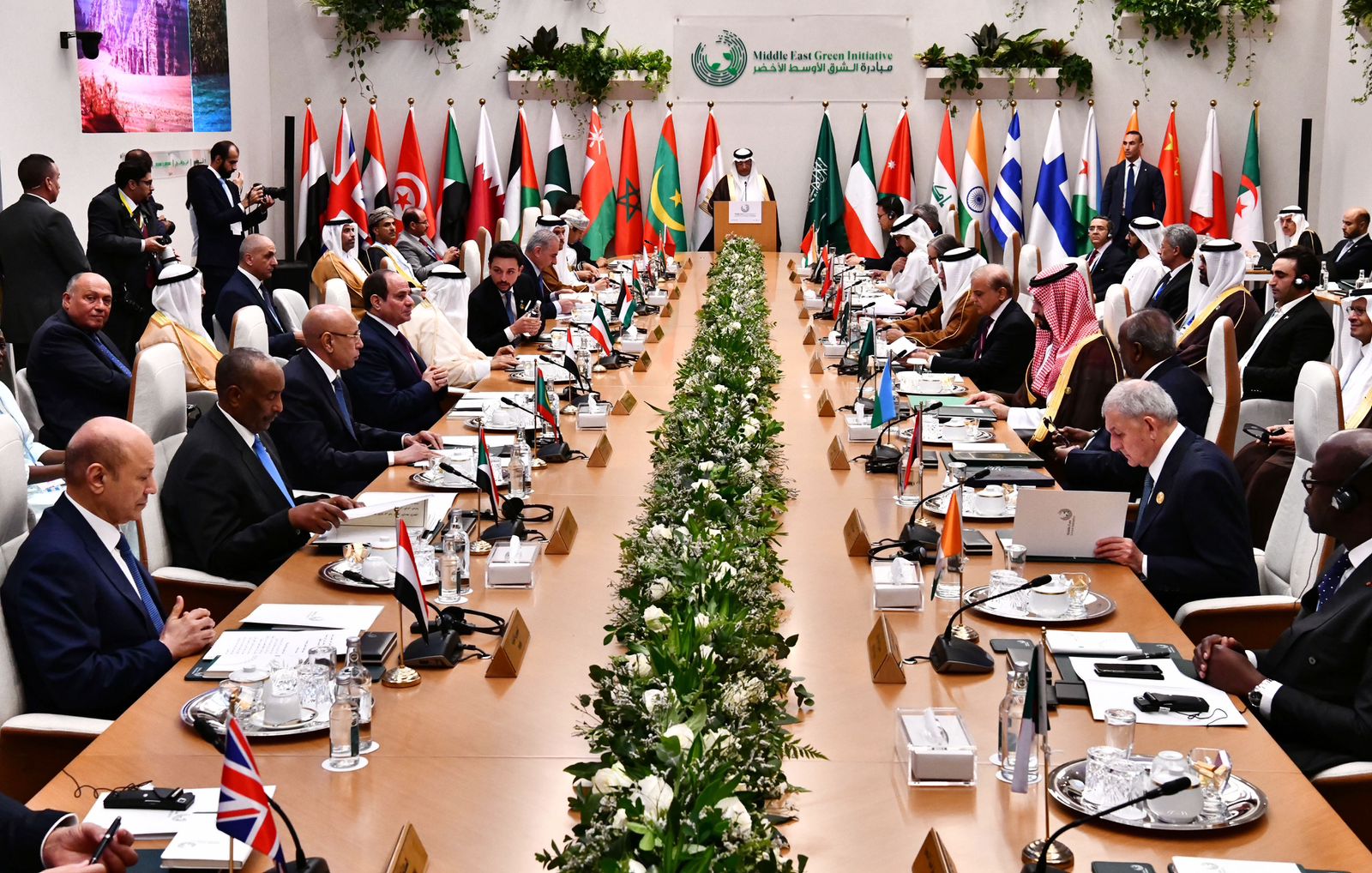بن سلمان: تخصيص 2.5 مليار دولار لمبادرة الشرق الأوسط الأخضر