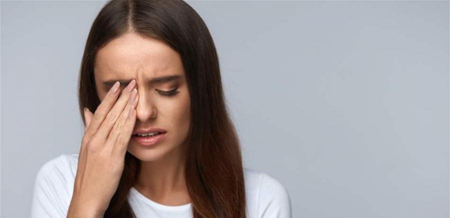 الأسباب الشائعة لألم عينيك عند الاستيقاظ من النوم