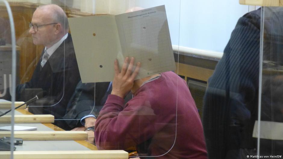 من هي إرمجارد فورخنر التي دانتها محكمة ألمانية وهي بعمر 97 عامًا؟