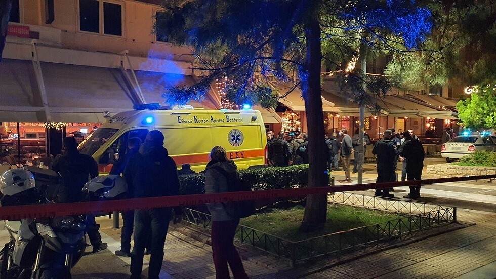 قتيلان ومصابة برصاص مسلح في مقهى بالعاصمة أثينا