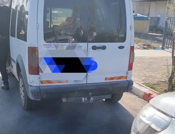 بزعم أنها ثلوث الهواء.. سلطات الاحتلال تسحب رخص 33 مركبة في رهط