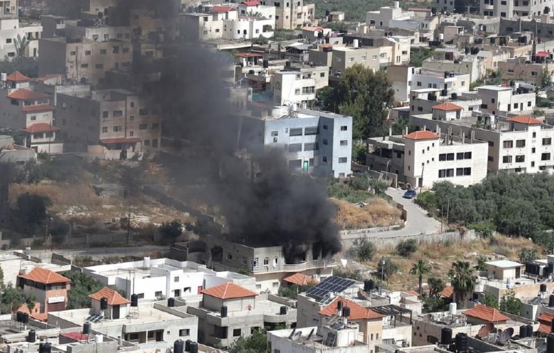 جيش الاحتلال يعتقل المطارد أحمد الخراز بعد حصاره منزلاً بنابلس