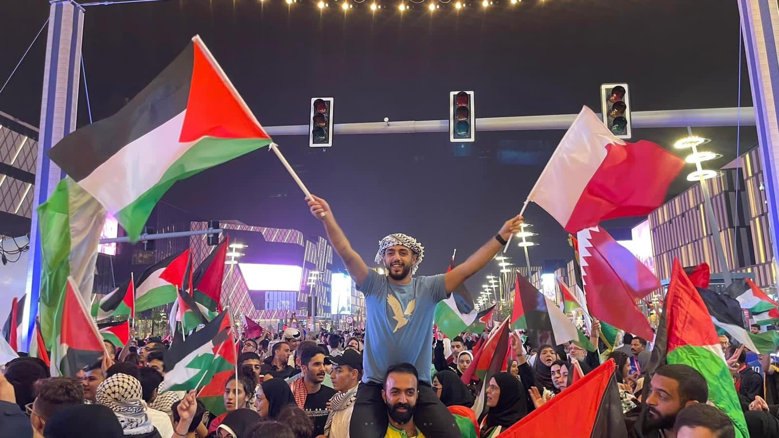 مرآة فلسطين.. صحفيون يفرضون حضورًا قويًا لقضيتهم في مونديال قطر