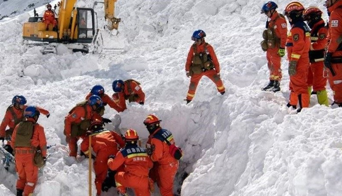 انهيار ثلجي في الصين يتسبب بمقتل 28 شخصاً على الأقل