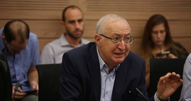 هزات جيوسياسية تلتقي مع زيادة حدة التحديات  الداخلية