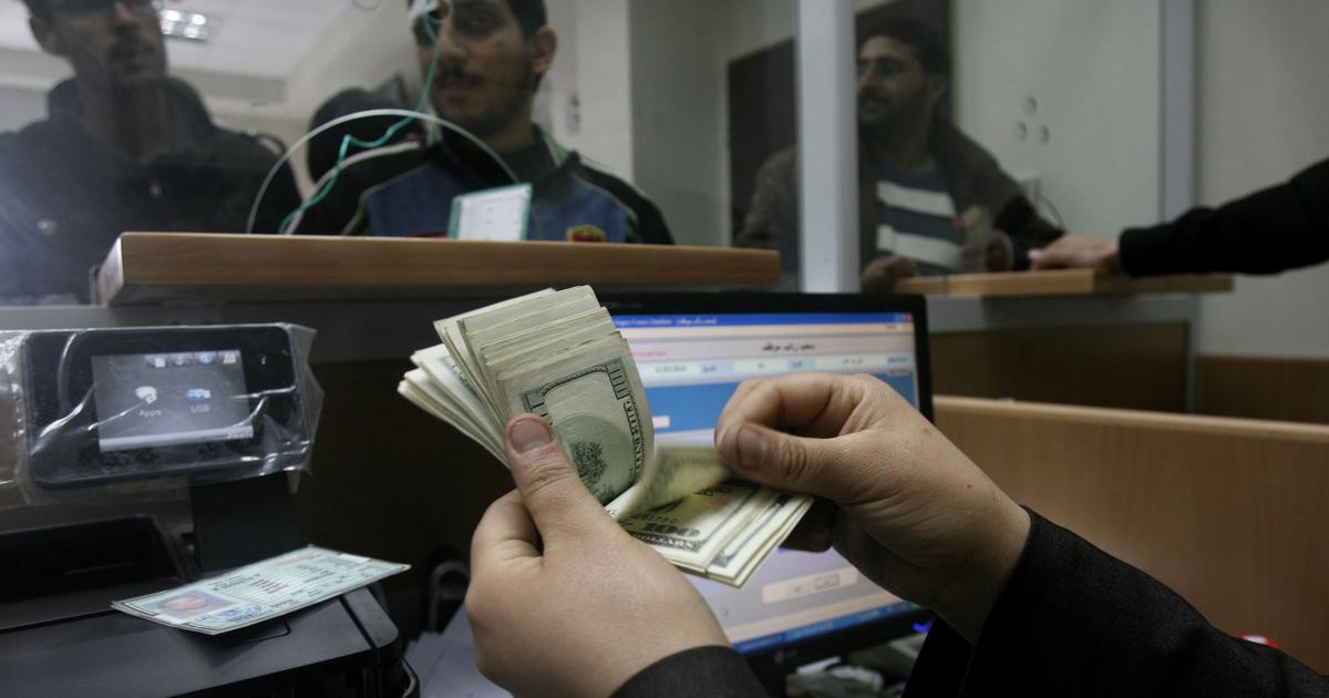 هل تجاوزت سلطة النقد صلاحياتها بالتدخل في أسعار الفائدة وعمولات الإيداع؟