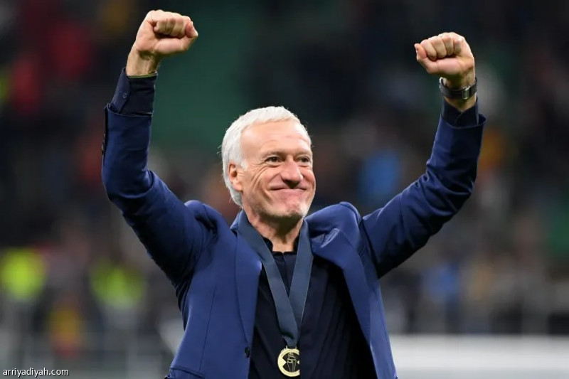 بعد تجديد عقده.. مدرب المنتخب الفرنسي باق حتى يونيو 2026