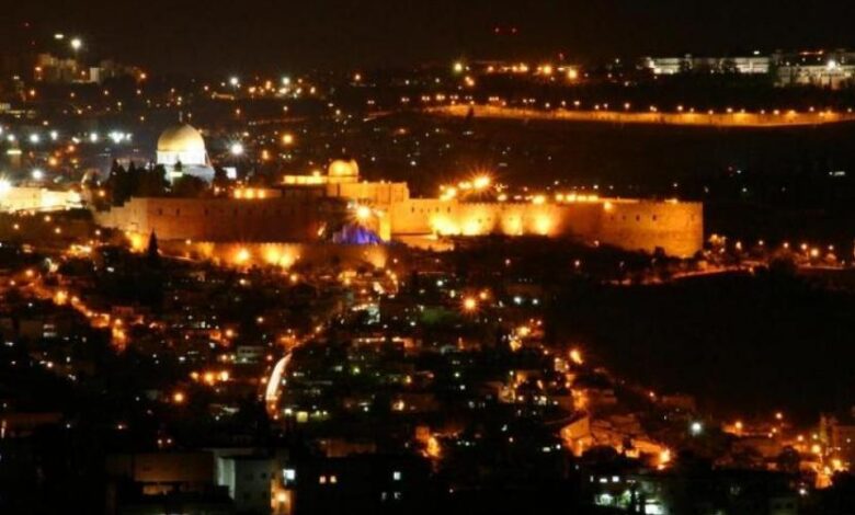 صافرات الإنذار تدوي في القدس وتوجيهات للمستوطنين بالتزام منازلهم