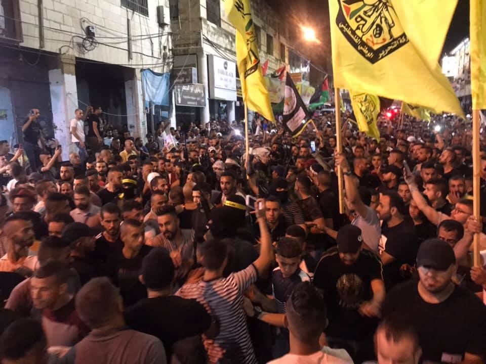 مسيرات شعبية تجوب شوارع جنين رفضًا لاعتداءات الاحتلال ومستوطنيه