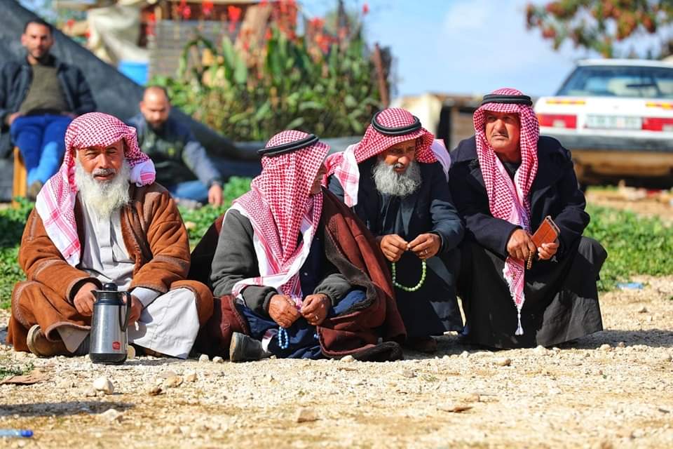 الجهالين: مستمرون في اعتصامنا بالخان الأحمر لحين إلغاء قرار الهدم