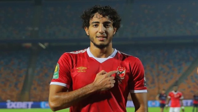 لاعب الأهلي محمد هاني