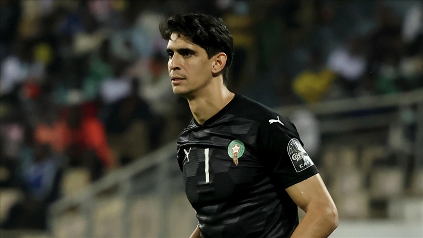 الهلال السعودي يصل لاتفاق نهائي بشأن ضم ياسين بونو