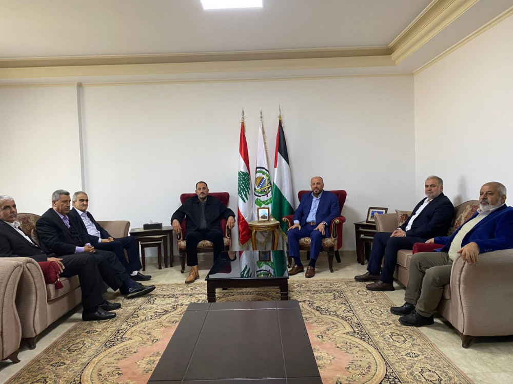 حماس والجبهة الشعبية في لبنان تعقدان لقاء مشتركا