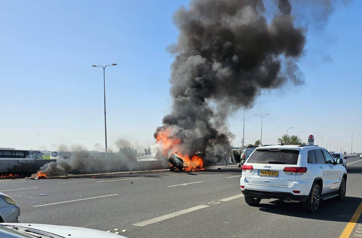 قتيلان إسرائيليان جراء تحطم طائرة بالنقب