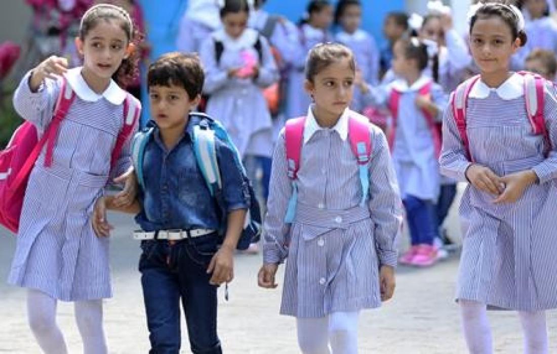 ما حقيقة تأجيل موعد بدء العام الدراسي الجديد في غزة والضفة؟