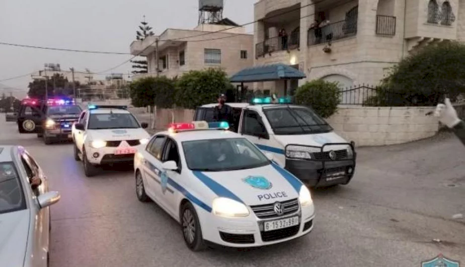تعليمات بتشكيل لجنة للتحقيق في هروب ستة موقوفين بالخليل