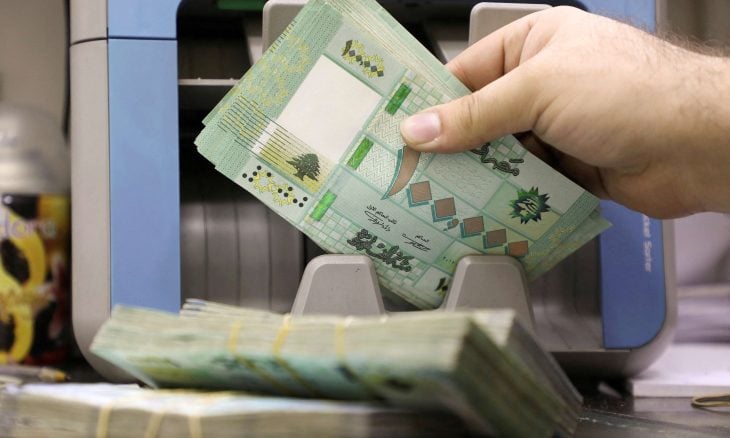 لبنان: الدولار بـ100 ألف ليرة والبصل بسبعة ملايين