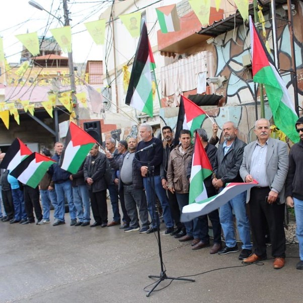 القوى تنظم وقفات في المخيمات الفلسطينية بلبنان تضامنًا مع الأسرى
