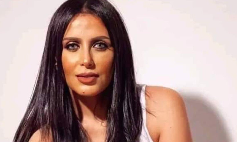 بعد صراع مع المرض.. وفاة الفنانة شيرين الطحان