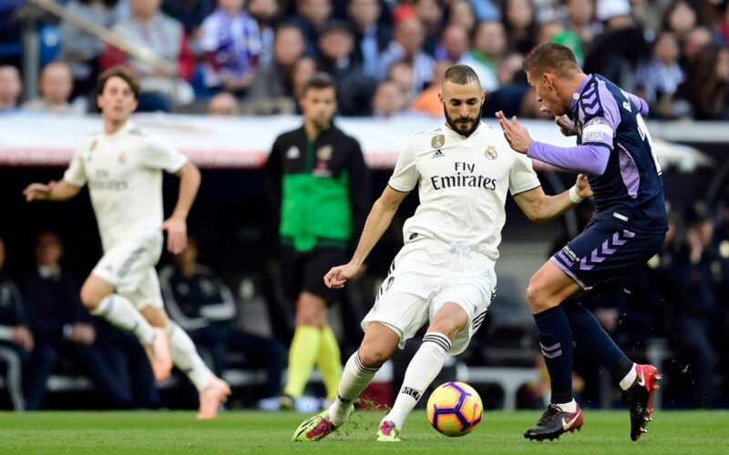 قمة نارية مرتقبة بين ريال مدريد ونظيره بلد الوليد.. من المعلق؟