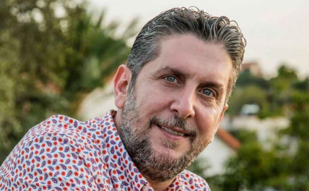 طبيب محمد قنوع عن وضعه الصحي قبل وفاته: كان يدخن 100 سيجارة يوميًا