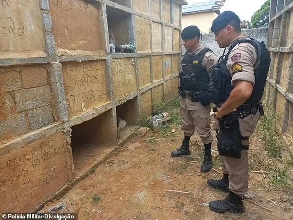دفنت حية.. العثور على سيدة داخل مقبرة على قيد الحياة في البرازيل