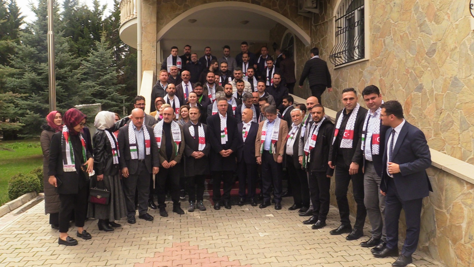 وقفة في أنقرة ضد انتهاكات الاحتلال بحق الفلسطينيين