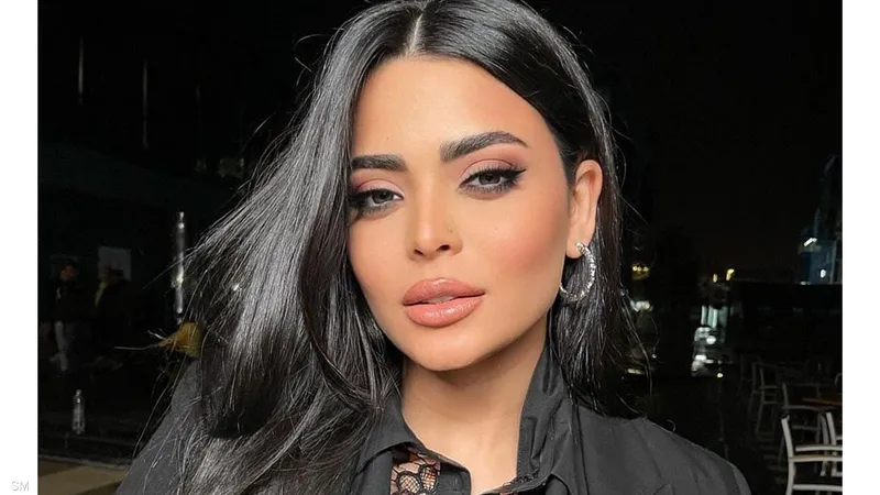 إطلالة ساحرة للفنانة أسماء جلال خلال احتفالها بيوم ميلادها الـ28