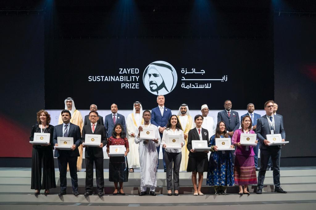 الإمارات.. الجوائز البيئية تحفز على الاستدامة وتحتفي بالحلول المبتكرة لحماية الأرض