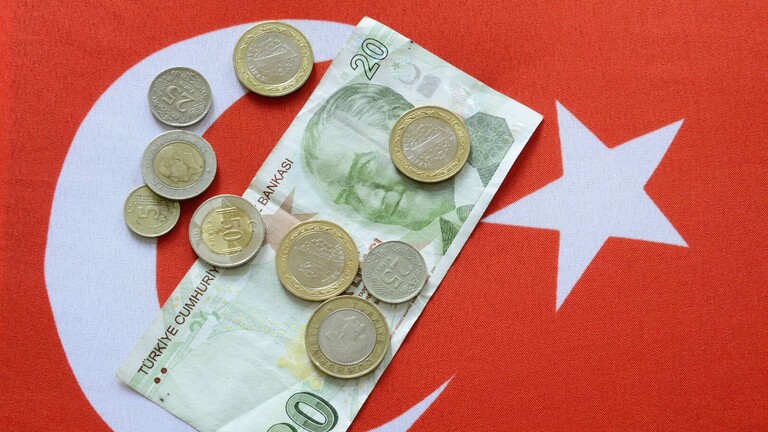 التضخم في تركيا يسجل انخفاضاً إلى 43.68% بأبريل