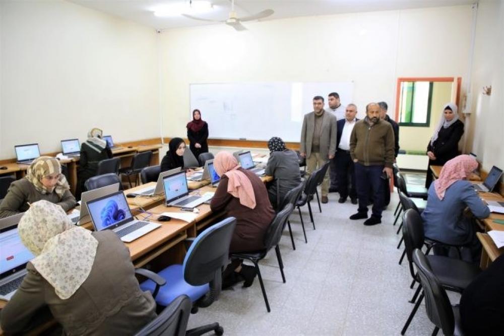 موعد عقد مقابلات الوظائف التعليمية 2023-2024 في غزة