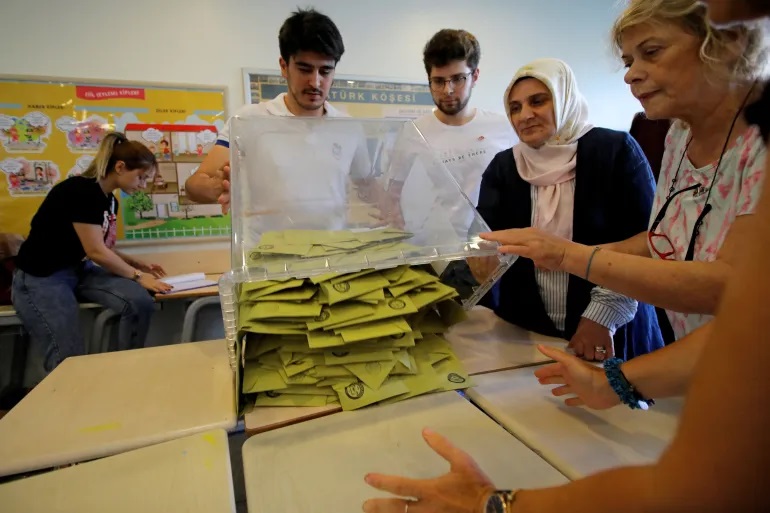 الجولة الثانية.. الأتراك في الخارج يدلون بأصواتهم في الانتخابات الرئاسية