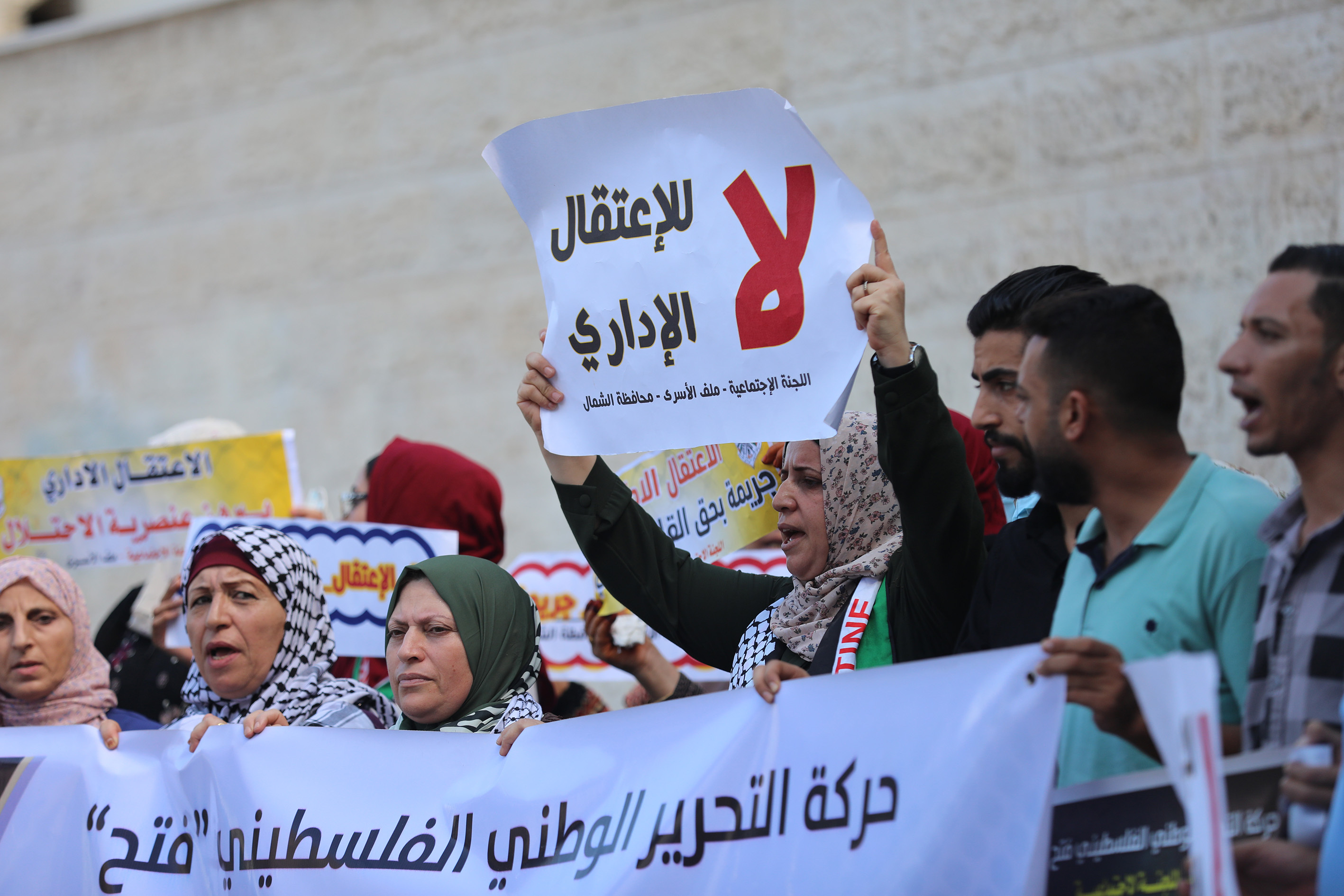 فروانة: 32 ألف قرار اعتقال إداري بحق الفلسطينيين منذ انتفاضة الأقصى