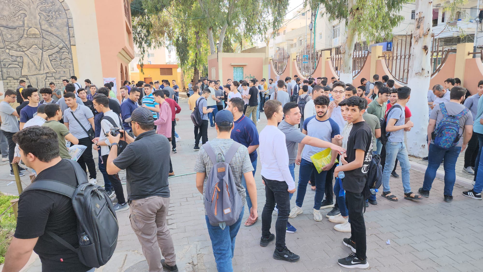 مصدر ترصد آراء طلبة الثانوية العامة بامتحان اللغة العربية الورقة الثانية