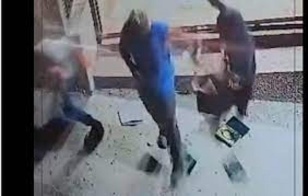القوى الوطنية تدين تدنيس المساجد وتحذر من اشتعال حرب دينية