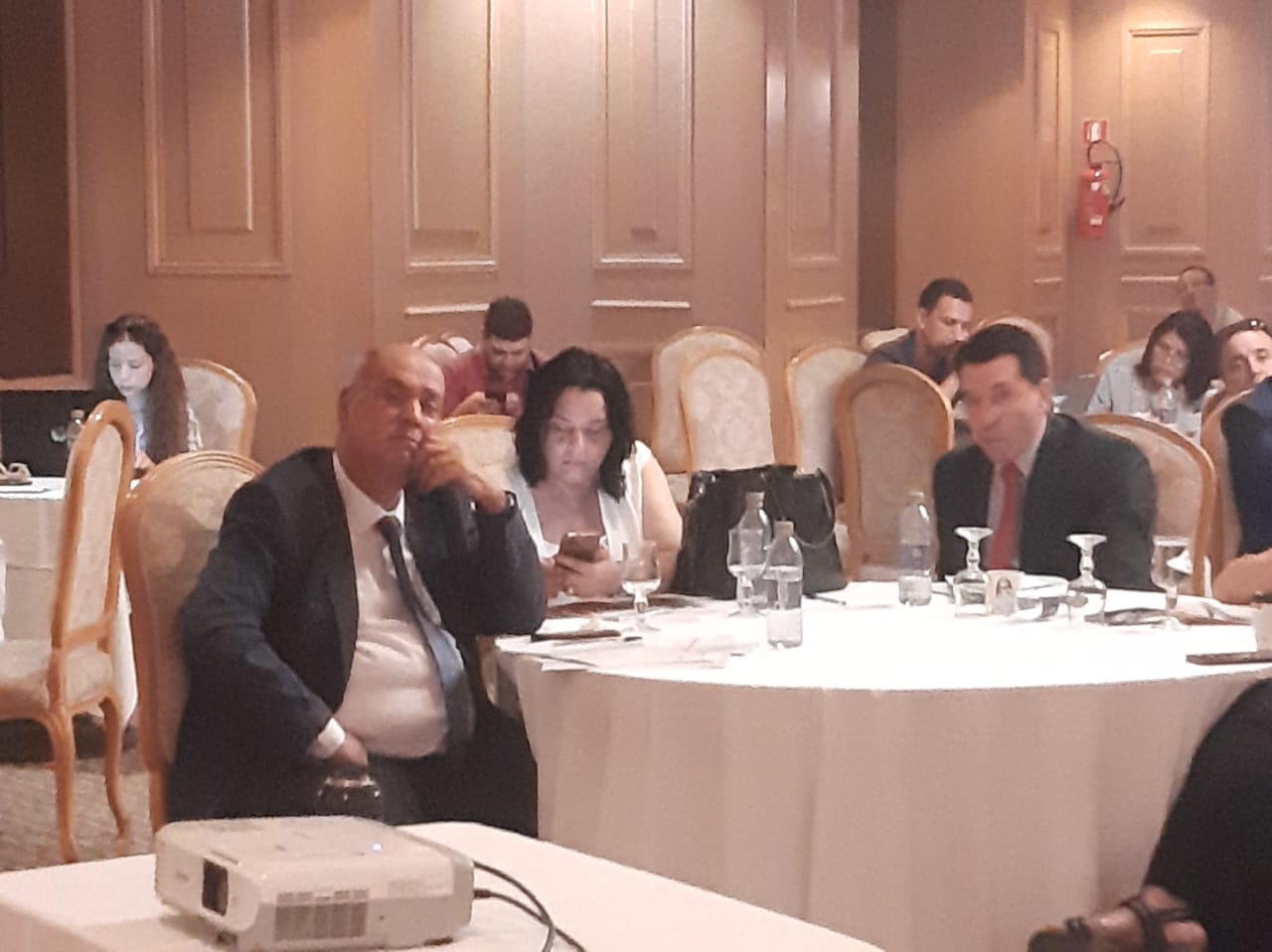 لقاء الخبراء تونس