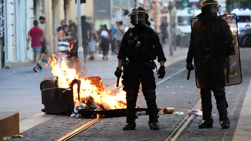 الداخلية الفرنسية تعتقل 486 شخصاً شاركوا في أعمال شغب