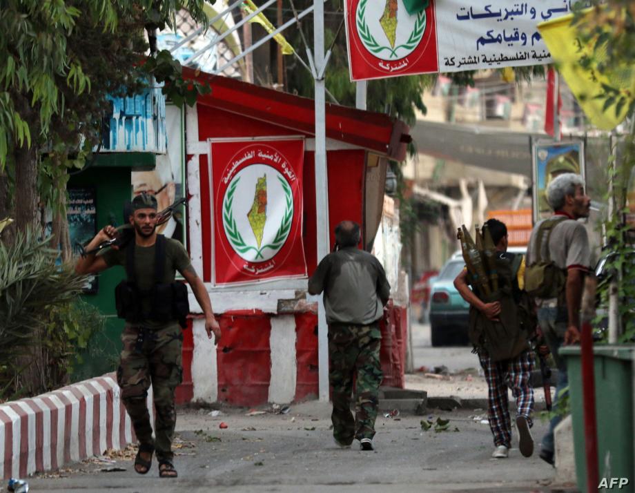 في وقفة بغزة.. الجبهة الشعبية تدعو إلى وقف الاشتباكات فوراً في مخيم عين الحلوة
