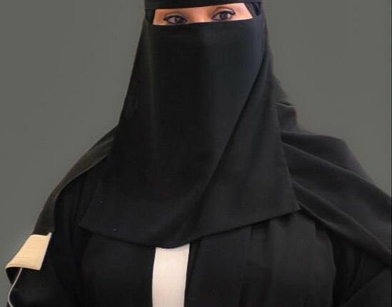 أول امرأة مديرة عامة للتعليم في السعودية