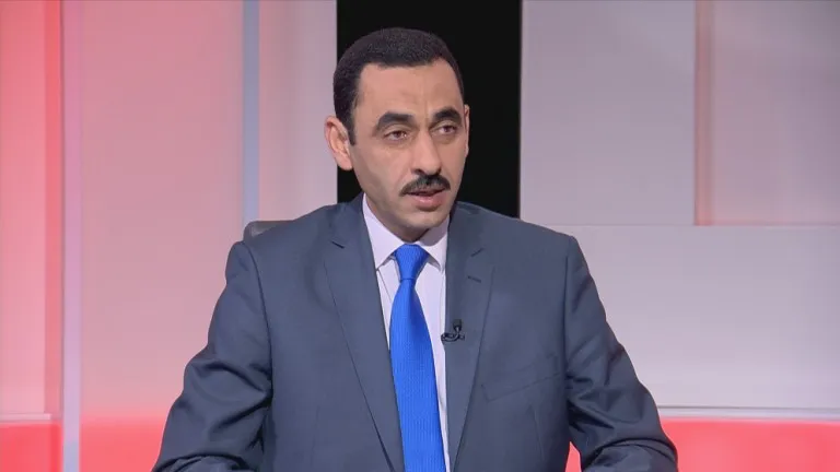 مسؤول أردني يكشف عن استخدام مواد مضرة في صناعة الخبز والحمص