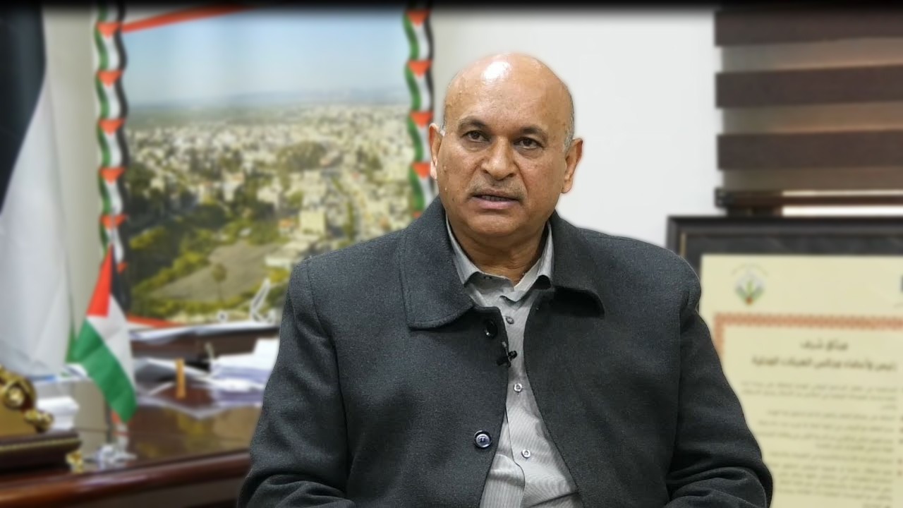 مجهولون يطلقون النار على مركبة رئيس بلدية جنين نضال العبيدي