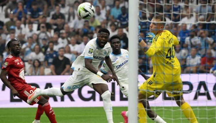 مارسيليا وبريست الدوري الفرنسي
