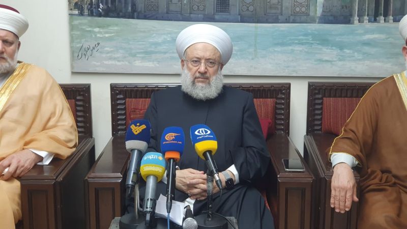 لفيف من العلماء يتدارسون مستجدات الأوضاع بمخيم عين الحلوة
