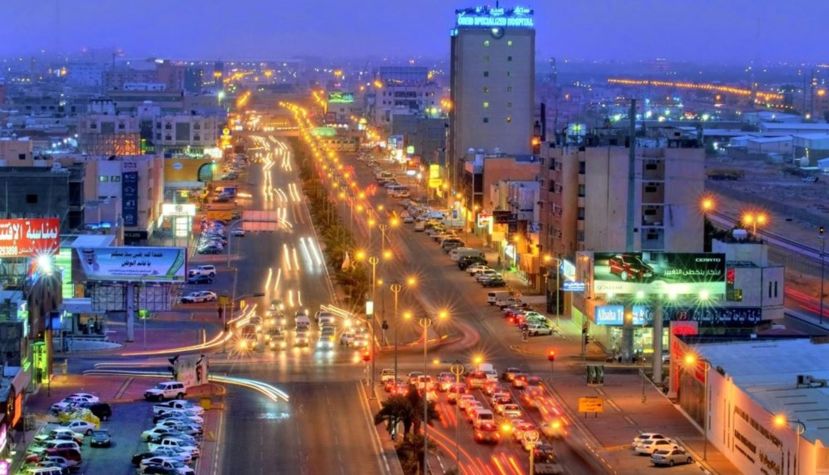 منطقة الأحساء تسجل أعلى درجة حرارة تصل إلى 48 في السعودية