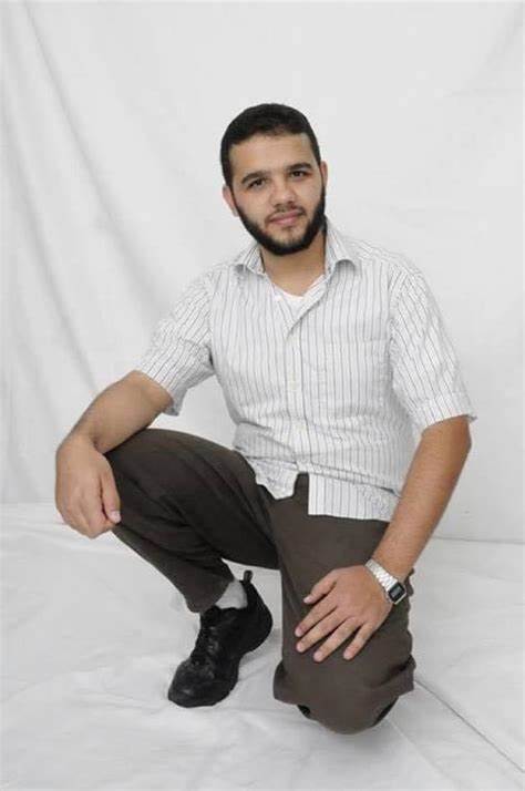 الصحفي أحمد الصيفي من رام الله يدخل عامًا جديدًا في سجون الاحتلال