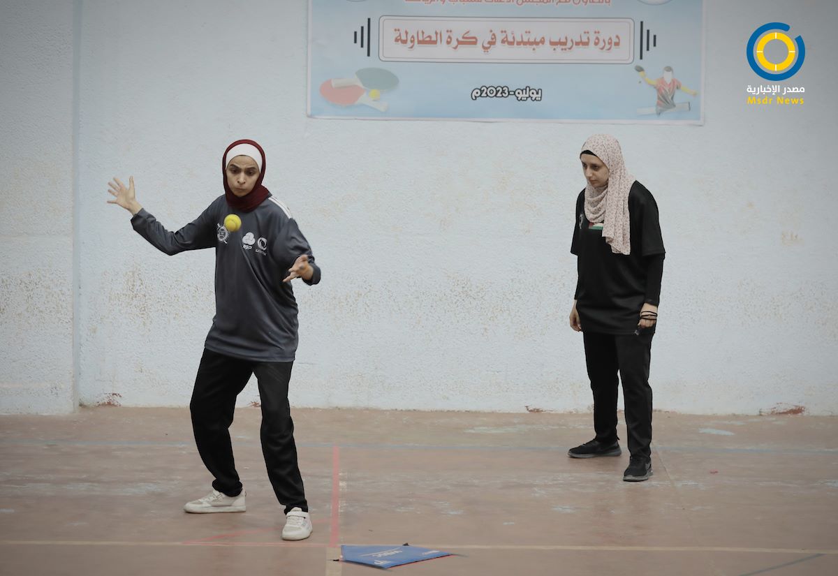 فتيات فلسطينيات يسعين لرفع اسم فلسطين عاليًا من خلال رياضة البيسبول