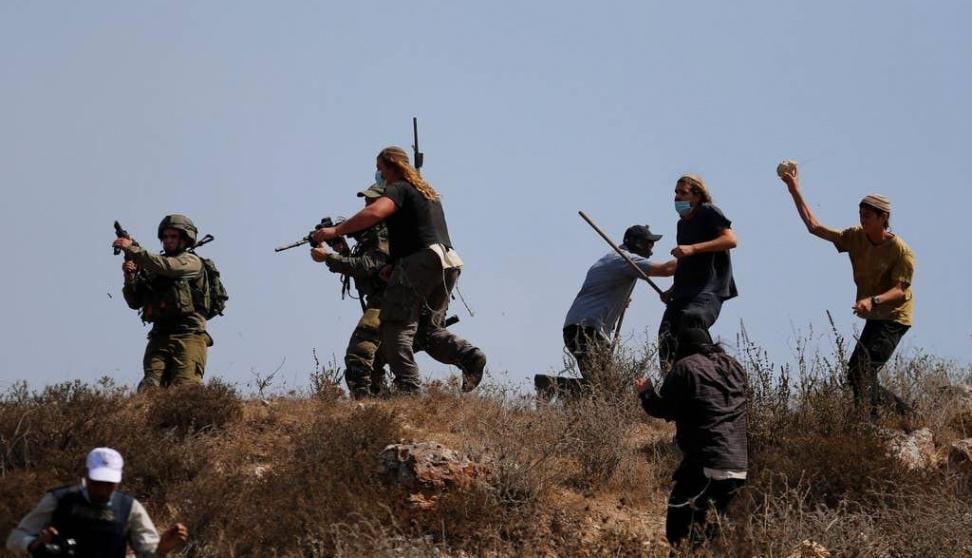 الجيش الإسرائيلي: عنف الفلسطينيين يزيد بارتفاع جرائم المستوطنين
