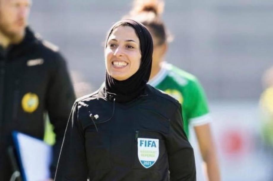 هبة سعدية أول حكمة فلسطينية تدخل تاريخ بطولة كأس العالم